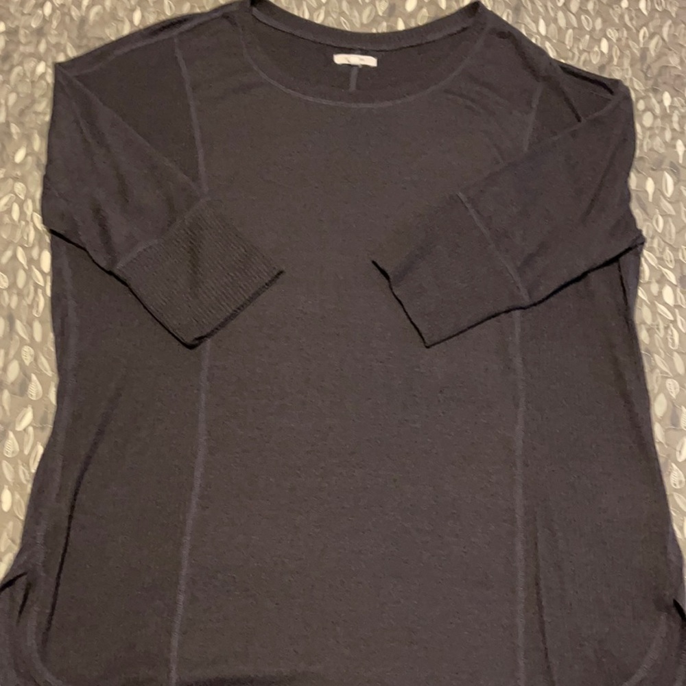 Maurice’s Women’s 3/4 length shirt!